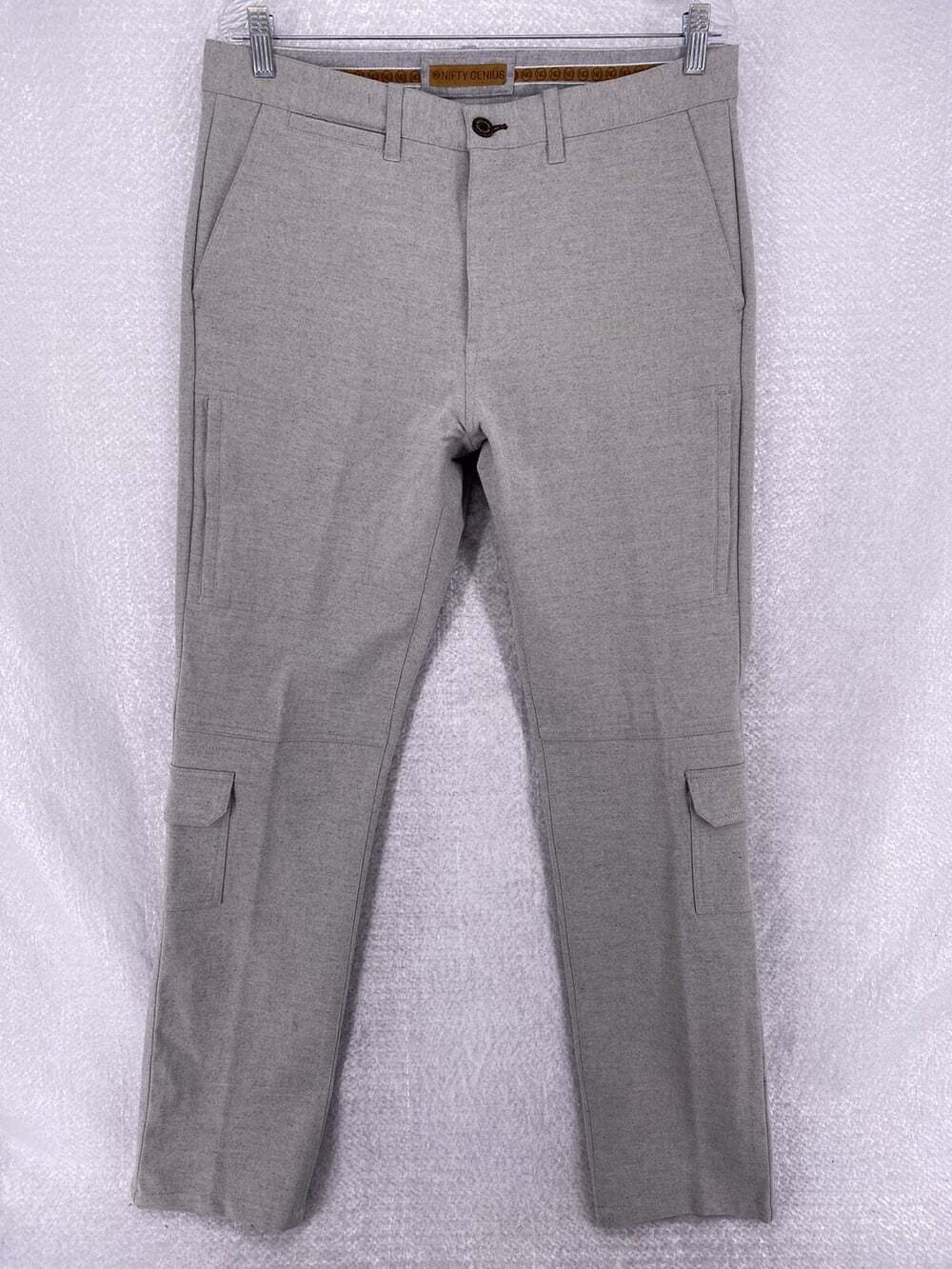 Nifty Genius Men’s Size 33 Soft Gray Straight Leg Cargo Pants